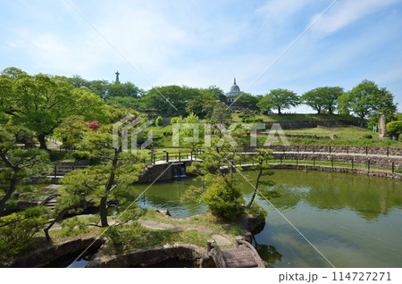 名古山霊園の庭園 114727271