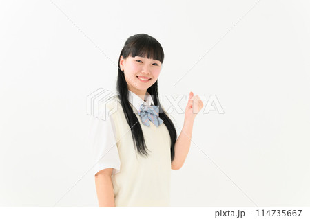 女子高生　ポートレート　ガッツポーズ 114735667