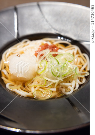 美味しい長崎名物の五島うどん 美味しい長崎名物の五島うどん 114736465