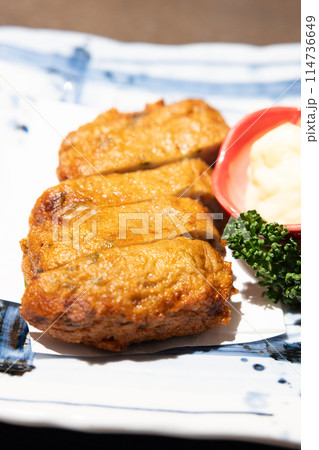 おいしいアジのすり身揚げ 114736649