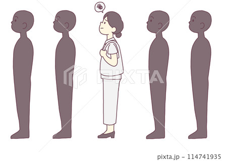 行列に困惑する女性 114741935