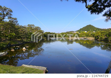 国指定文化財  養翠園(ようすいえん）の海水の池　和歌山市　 114744729