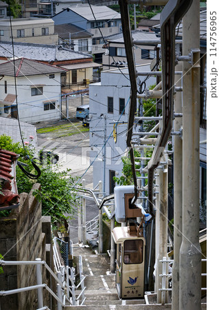 住宅街にある斜面移送システム 114756965