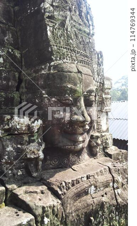 バイヨン寺院、世界平和の祈りが込められている「クメールの微笑み」【カンボジア・シェムリアップ】 バイヨン寺院、世界平和の祈りが込められている「クメールの微笑み」【カンボジア・シェムリアップ】 114769344