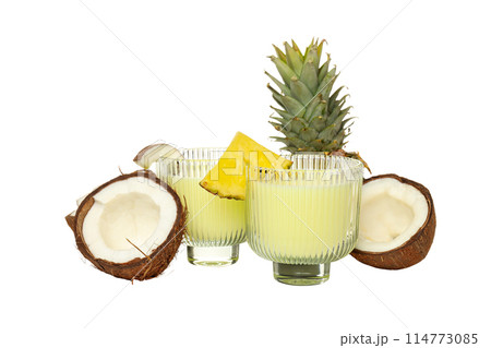 PNG, Cocktail Pina Colada, isolated on white background PNG, Cocktail Pina Colada, isolated on white background 114773085