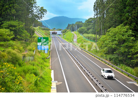 東北・遠野・遠野インターチェンジ・釜石自動車道、遠野物語の玄関口の眺め・岩手県遠野市(5) 114776534