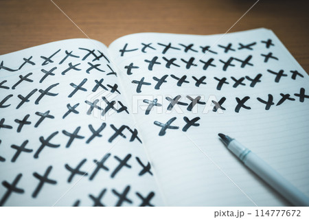 ノートに記す 114777672
