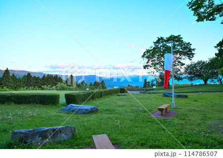 三国方面山並 赤城高原SAの早朝風景 三国方面山並 赤城高原SAの早朝風景 114786507