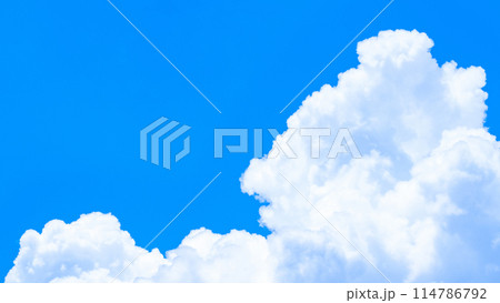 夏の青空 114786792