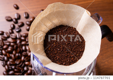 ドリップコーヒー 114787701