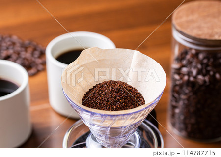 ドリップコーヒー 114787715