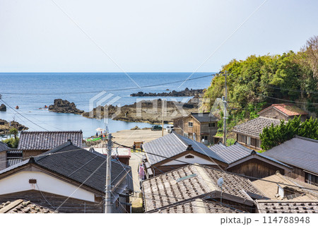 宿根木（佐渡市）　重要伝統的建造物群保存地区　新潟県　日本 114788948