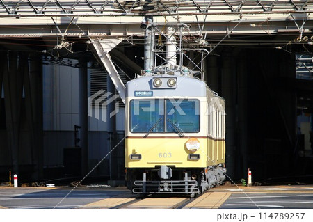 【京阪】600形〜びわこ号色塗装〜(石山坂本線:びわ湖浜大津〜三井寺) 【京阪】600形〜びわこ号色塗装〜(石山坂本線:びわ湖浜大津〜三井寺) 114789257
