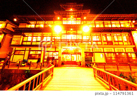 銀山温泉夜景(山形県) 銀山温泉夜景(山形県) 114791361