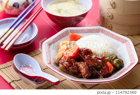 酢豚ライス ( 酢豚ご飯 ) 中華料理 酢豚ライス ( 酢豚ご飯 ) 中華料理 114792360
