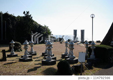 花瀬望比公園の石灯篭 114792566