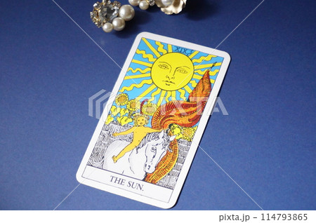 太陽正位置 太陽正位置 114793865