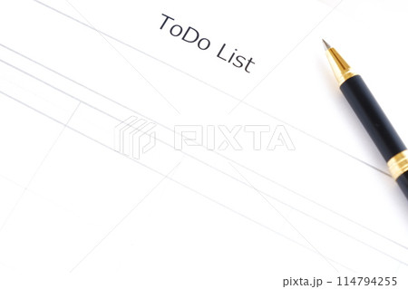 やるべきこと、日付、締切日を記入するTO-DOリスト やるべきこと、日付、締切日を記入するTO-DOリスト 114794255
