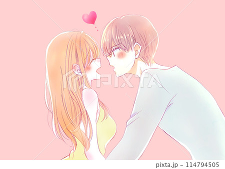 笑顔の女性にときめく男性 114794505