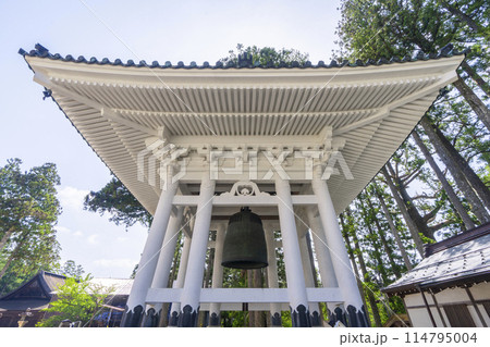 初夏の高野山　壇上伽藍　大塔の鐘・高野四郎 114795004