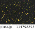 キラキラした飛沫　黒い背景に金 114798298