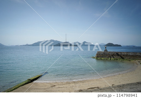 瀬戸内海の海 114798941