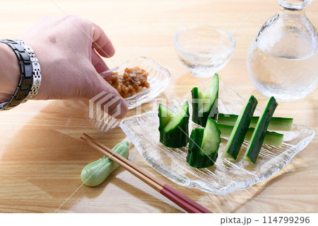 もろきゅう （ きゅうりと金山寺味噌 ） 114799296