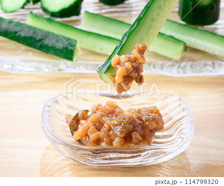 もろきゅう （ きゅうりと金山寺味噌 ） 114799320