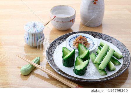 もろきゅう （ きゅうりと金山寺味噌 ） 114799360