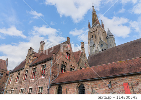 ベルギー　ブルージュ　旧聖ヨハネ施療院 114800345