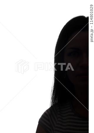 Young woman look, half face - vertical silhouette 114801029