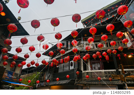 台湾の霧の九份 114803295