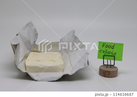 Oil in a package and a sticker with the inscription world food crisis. 114816687