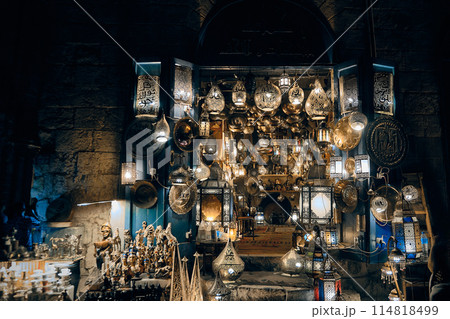 Traditional middle eastern lantern shop 114818499