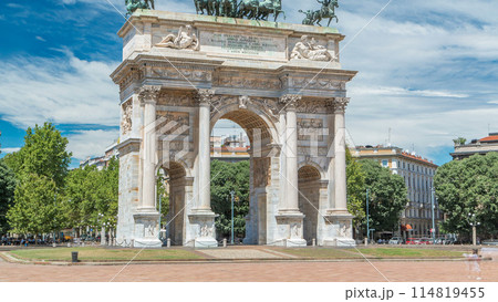 Arch of Peace in Simplon Square timelapse. It is a neoclassical triumph arch Arch of Peace in Simplon Square timelapse. It is a neoclassical triumph arch 114819455