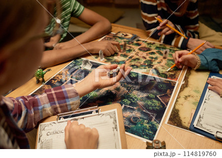 Youthful girl throwing group of dice Youthful girl throwing group of dice 114819760