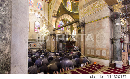 Dome of the Rock interior timelapse, a Muslim holy site atop the Temple Mount in Jerusalem, Israel. 114820171