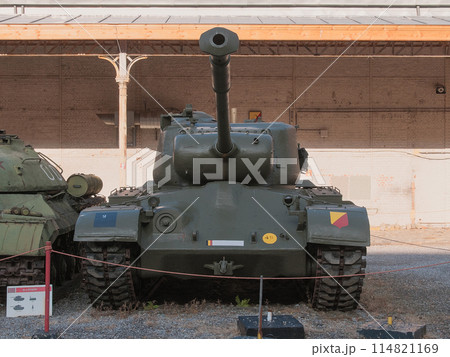 ベルギー軍M46パットン戦車 114821169