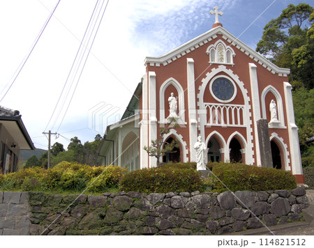 カトリック宝亀教会　長崎県平戸市宝亀町 114821512