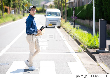 配達員 配達員 114821651