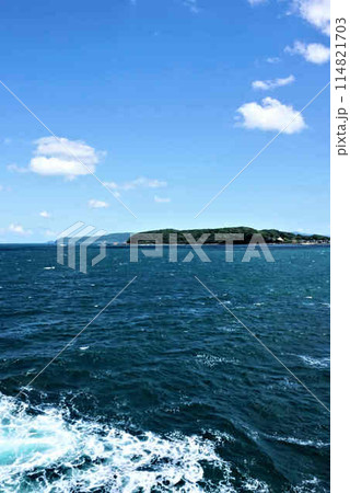 青空と青い海 青空と青い海 114821703