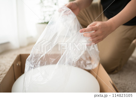 室内の照明　シーリングライト 114823105