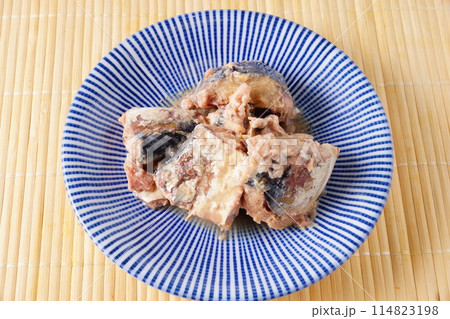 鯖の缶詰 鯖の缶詰 114823198
