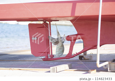 船のプロペラ 114823433