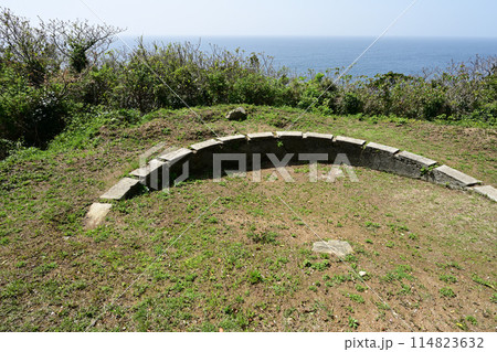 伊王島野砲台跡 伊王島野砲台跡 114823632