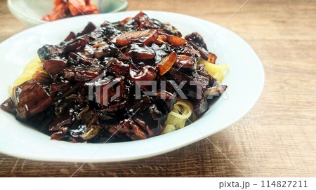 韓国式中華料理のジャージャー麺③ 114827211