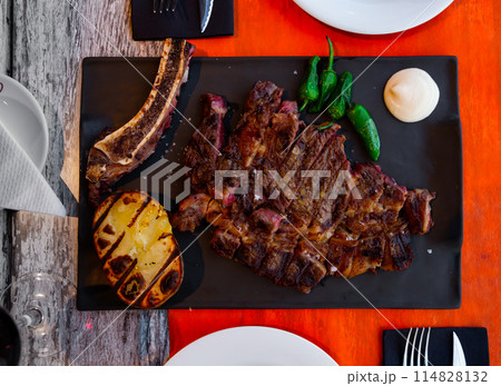 Chuleton de buey in spanish restaurant 114828132