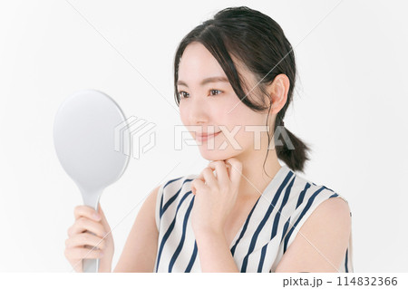 20代女性のビューティーポートレート 114832366