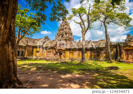 Phanom Rung Historical Park is a castle built in the ancient Khmer period located in Buriram Province, Thailand. 114834871