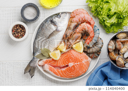 Seafood Platter Delight 114840400